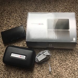 Great condition Black 3DS